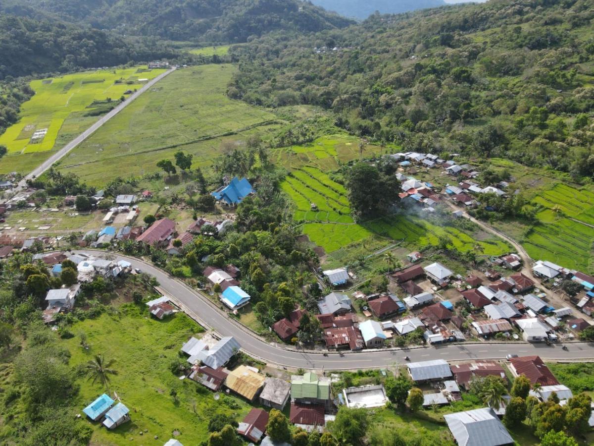 Hotel Moni Mahalika Kelimutu Esterno foto