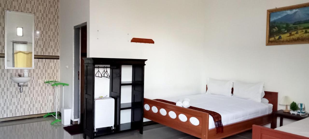 Hotel Moni Mahalika Kelimutu Esterno foto